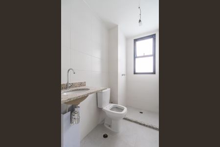 Apartamento à venda com 71m², 3 quartos e 2 vagas Apartamento à venda com 71m², 3 quartos e 2 vagasBanheiro da Suíte