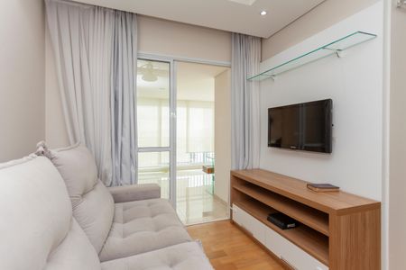 Sala de apartamento para alugar com 2 quartos, 67m² em Socorro, São Paulo