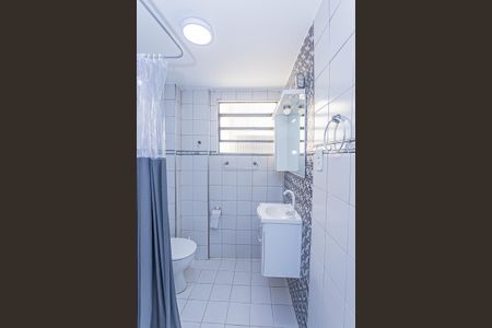 Apartamento à venda com 63m², 2 quartos e sem vaga Apartamento à venda com 63m², 2 quartos e sem vagaBanheiro