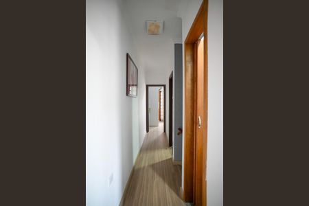 Casa à venda com 128m², 3 quartos e 1 vagaCorredor