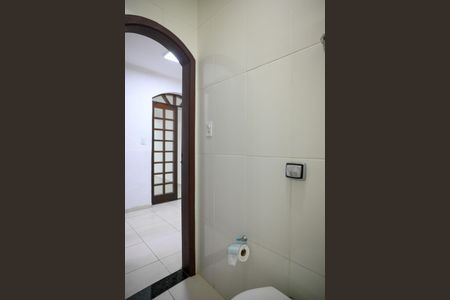 Casa à venda com 128m², 3 quartos e 1 vagaLavabo