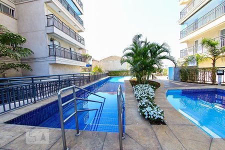 Apartamento à venda com 63m², 2 quartos e 1 vagaÁrea comum - Piscina