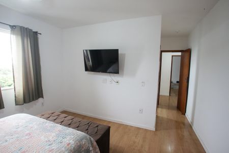 Casa de condomínio à venda com 240m², 3 quartos e 2 vagasQuarto Suíte