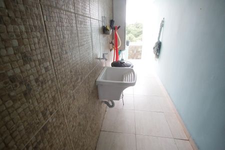 Casa de condomínio à venda com 240m², 3 quartos e 2 vagasÁrea de Serviço