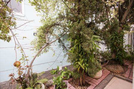 Casa de condomínio à venda com 240m², 3 quartos e 2 vagasJardim