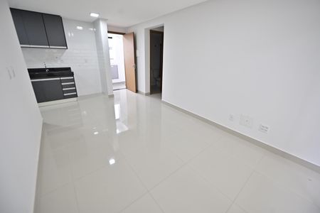 Apartamento para alugar com 2 quartos, 60m² em Vila Rosa, Goiânia