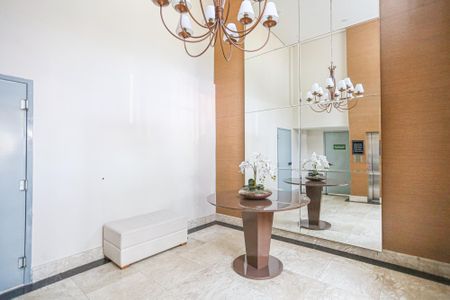 Apartamento à venda com 72m², 2 quartos e 2 vagasHall de entrada