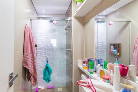 Apartamento à venda com 72m², 2 quartos e 2 vagasBanheiro