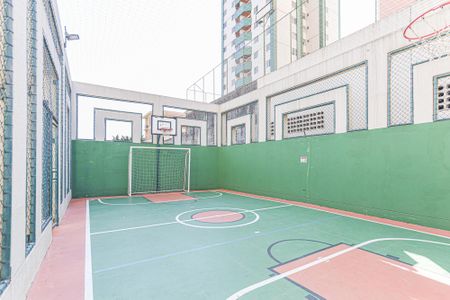 Apartamento à venda com 72m², 2 quartos e 2 vagasÁrea comum - Quadra poliesportiva
