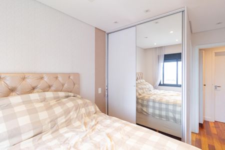 Apartamento à venda com 72m², 2 quartos e 2 vagasSuíte