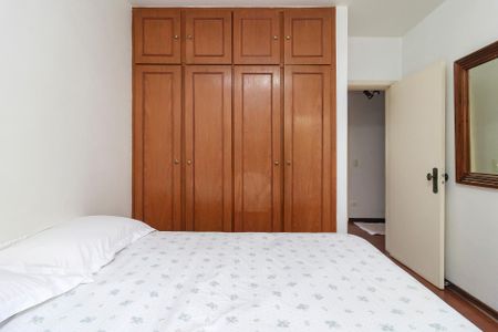Apartamento para alugar com 134m², 3 quartos e 1 vaga Apartamento para alugar com 134m², 3 quartos e 1 vagaQuarto 2