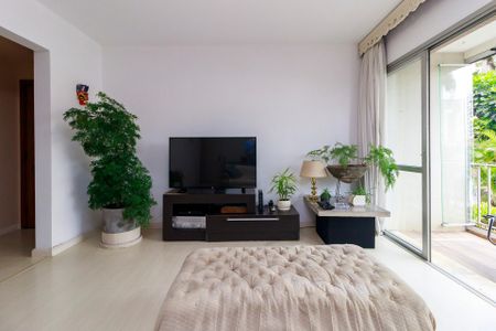 Apartamento para alugar com 134m², 3 quartos e 1 vaga Apartamento para alugar com 134m², 3 quartos e 1 vagaSala