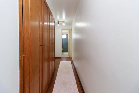Apartamento para alugar com 134m², 3 quartos e 1 vaga Apartamento para alugar com 134m², 3 quartos e 1 vagaCorredor