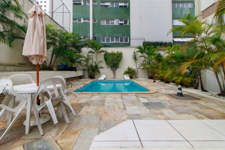 Apartamento para alugar com 134m², 3 quartos e 1 vaga Apartamento para alugar com 134m², 3 quartos e 1 vagaPiscina