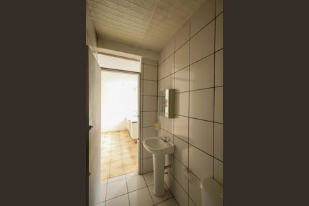 Casa à venda com 128m², 5 quartos e 2 vagasBanheiro 2