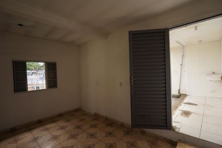 Casa à venda com 128m², 5 quartos e 2 vagasQuarto 5