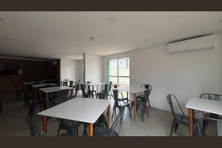 Apartamento para alugar com 52m², 2 quartos e 1 vagaSalão de Festas