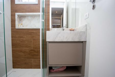 Apartamento à venda com 56m², 2 quartos e 1 vagaBanheiro da Suíte