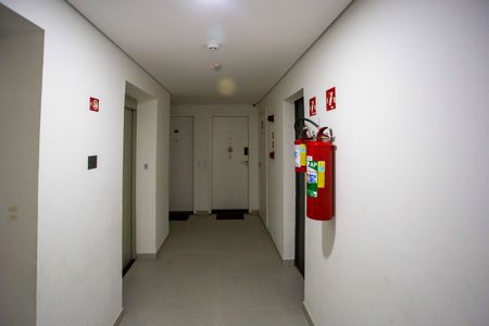 Apartamento à venda com 56m², 2 quartos e 1 vagaHall de entrada