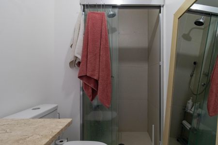 Apartamento à venda com 91m², 2 quartos e 2 vagasBanheiro da Suíte