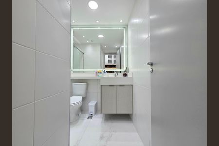 Studio para alugar com 24m², 1 quarto e sem vaga Studio para alugar com 24m², 1 quarto e sem vagaBanheiro