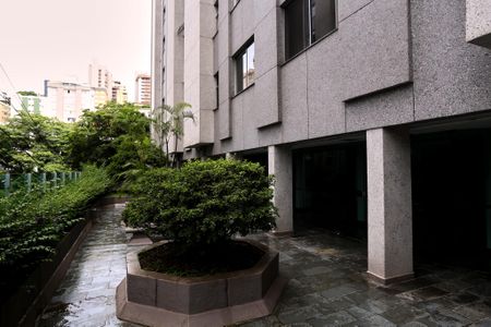 Apartamento à venda com 78m², 2 quartos e 1 vagaÁrea comum