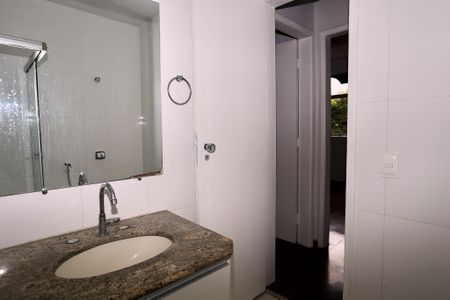 Apartamento à venda com 78m², 2 quartos e 1 vagaBanheiro