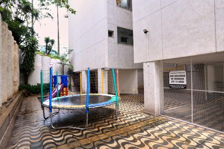 Apartamento à venda com 78m², 2 quartos e 1 vagaÁrea comum - Playground