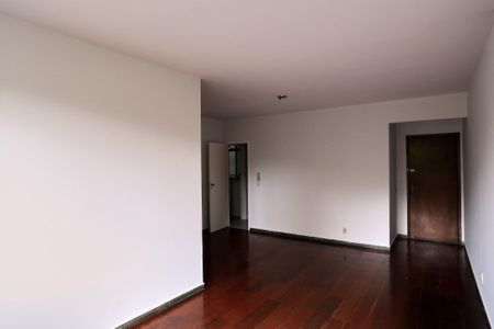 Apartamento à venda com 78m², 2 quartos e 1 vagaSala