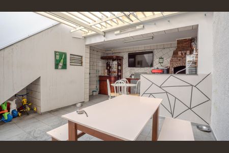 Casa à venda com 200m², 3 quartos e 2 vagasEspaço Gourmet