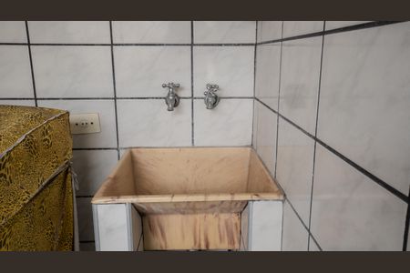 Casa à venda com 200m², 3 quartos e 2 vagasDetalhe da area de serviço