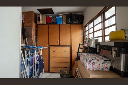 Casa à venda com 200m², 3 quartos e 2 vagasÁrea de Serviço