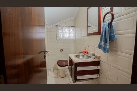 Casa à venda com 200m², 3 quartos e 2 vagasBanheiro 2