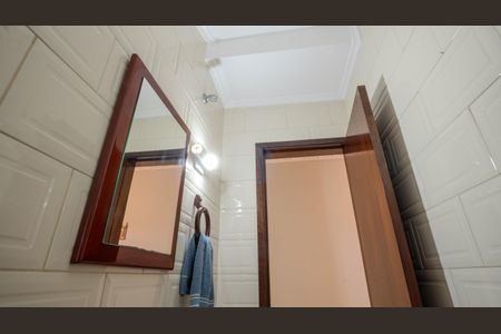 Casa à venda com 200m², 3 quartos e 2 vagasBanheiro 2