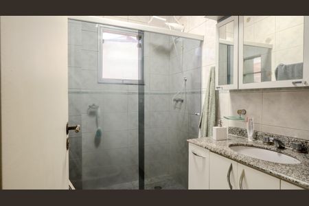 Casa à venda com 200m², 3 quartos e 2 vagasBanheiro Corredor