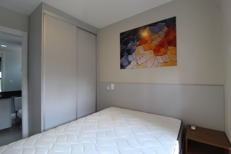 Quarto Suíte de apartamento à venda com 1 quarto, 26m² em Vila Olímpia, São Paulo
