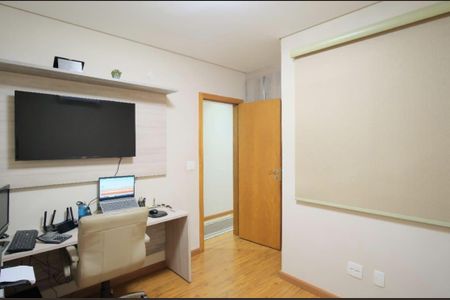 Casa à venda com 3 quartos, 170m² em Vila Gomes Cardim, São Paulo