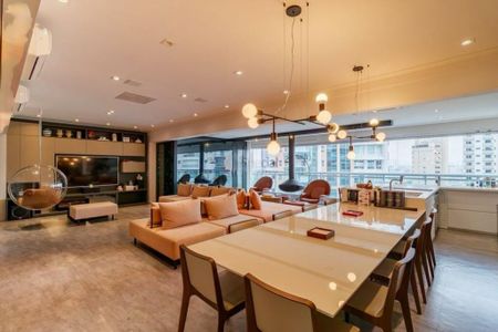 Apartamento à venda com 5 quartos, 280m² em Jardim Analia Franco, São Paulo