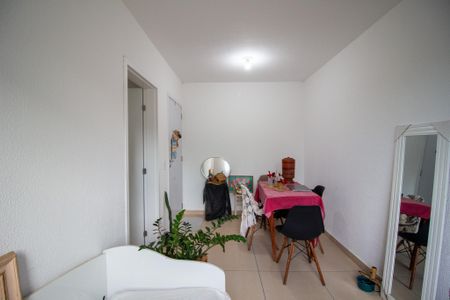 Sala de apartamento para alugar com 2 quartos, 45m² em Aparecidinha, Sorocaba