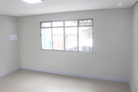 Sala de casa à venda com 4 quartos, 160m² em Osvaldo Cruz, São Caetano do Sul