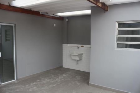 Casa à venda com 160m², 4 quartos e 1 vagaÁrea de Serviço