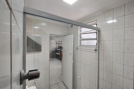 Casa à venda com 160m², 4 quartos e 1 vagaBanheiro 2