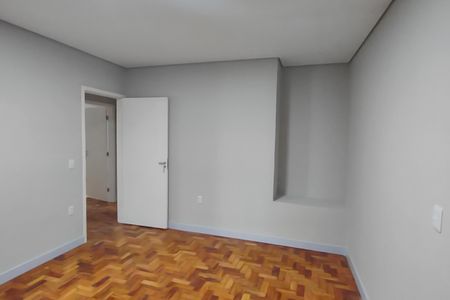 Casa à venda com 160m², 4 quartos e 1 vagaSuíte