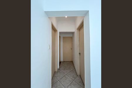 Corredor de apartamento para alugar com 3 quartos, 79m² em Aclimação, São Paulo