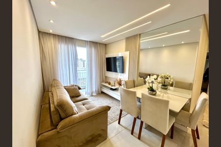 Sala de apartamento para alugar com 2 quartos, 59m² em Picanço, Guarulhos