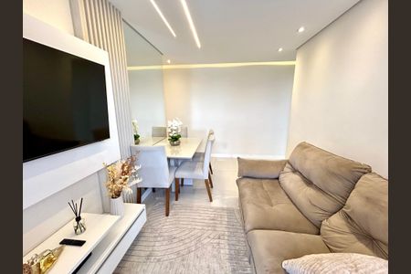 Sala de apartamento para alugar com 2 quartos, 59m² em Picanço, Guarulhos