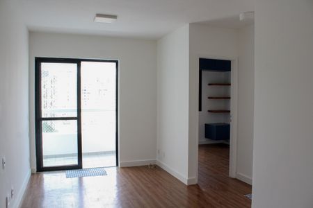Sala de apartamento para alugar com 2 quartos, 46m² em Vila Buarque, São Paulo