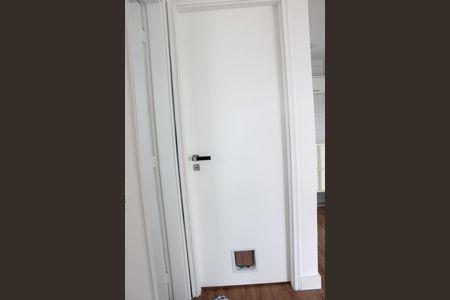 Apartamento para alugar com 46m², 2 quartos e 1 vaga Apartamento para alugar com 46m², 2 quartos e 1 vagaPortas com Passagem para Gatos