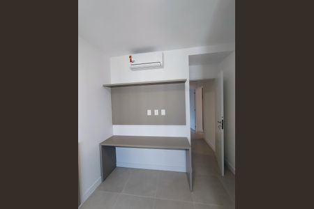 Apartamento para alugar com 117m², 3 quartos e 2 vagas Apartamento para alugar com 117m², 3 quartos e 2 vagasSuíte 2