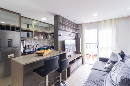 Sala de apartamento à venda com 2 quartos, 60m² em Jaguaribe, Osasco